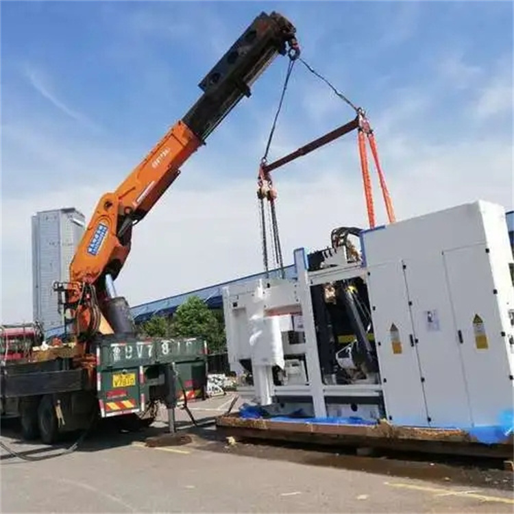 三角镇附近小吊车联系方式|8-16吨|本地及时服务