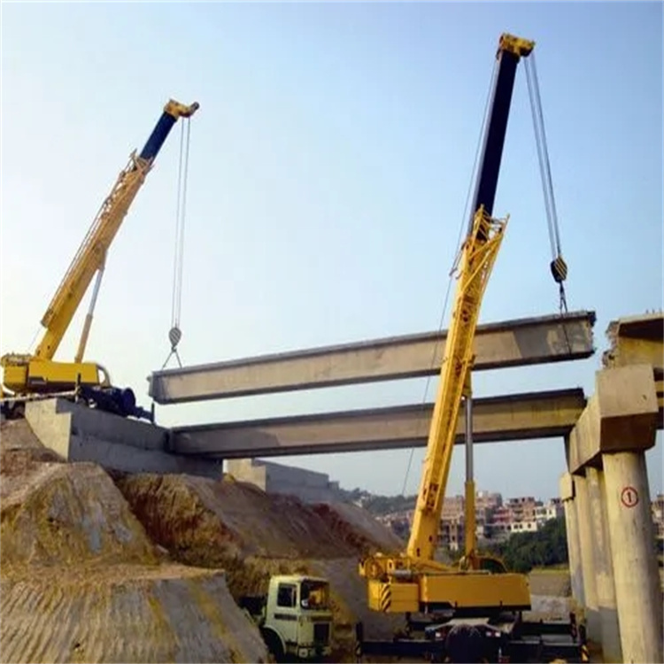 三角镇桥梁施工吊装