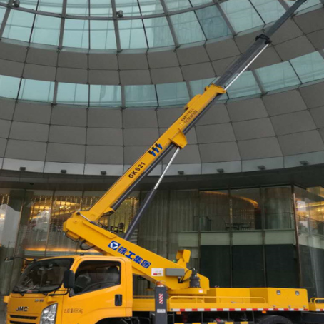 三角镇附近高空作业车租赁｜安全设备租赁｜高空安装|工程定制化方案｜亿立达设备租赁